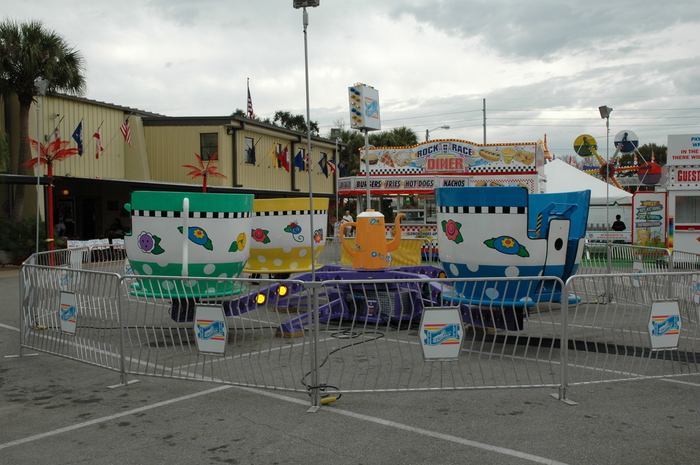 Tea Time spinning family ride by Talley Amusements