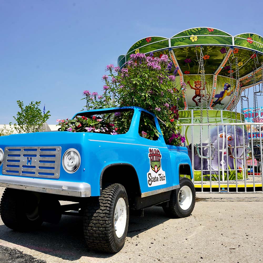 Fair-branded plant displays operated by Talley Amusements